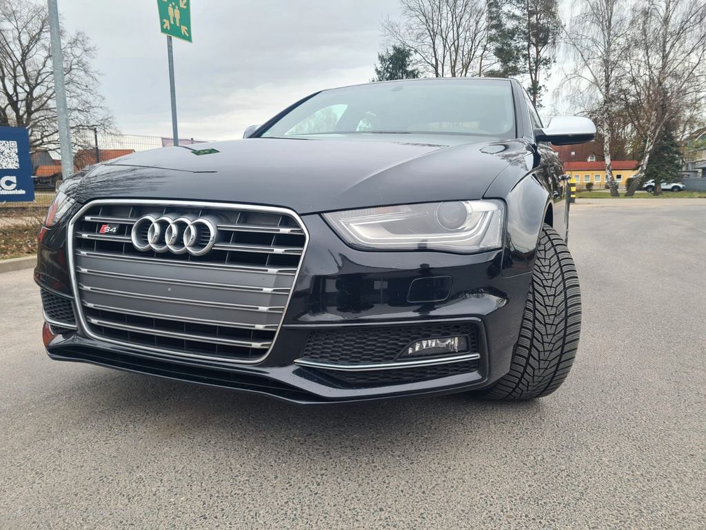 Bild des Angebotes Audi S4 3.0 TFSI quattro - Limousine