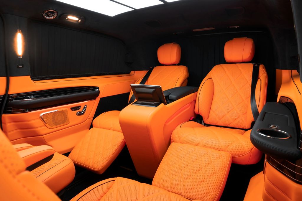 Bild des Angebotes Mercedes-Benz V 300 d Aut. VIP extralang