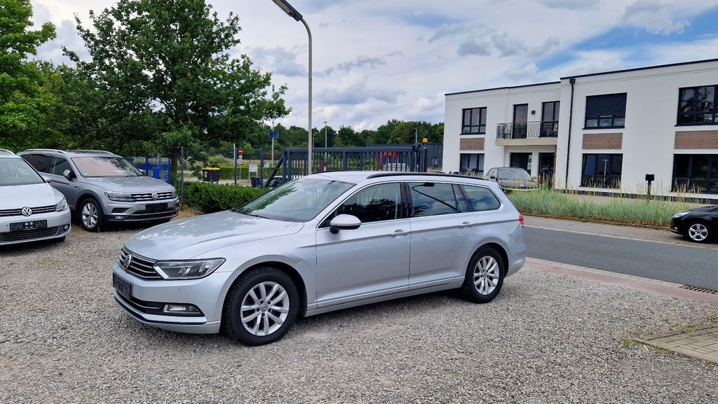 Bild des Angebotes Volkswagen Passat Variant 2.0 TDI Comfortline DSG -NAVI-