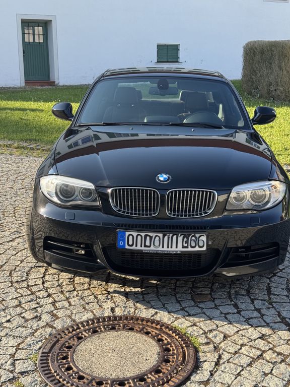 Bild des Angebotes BMW 135i Coupé Lim. Ed. Lifestyle M Sportp. Limi...