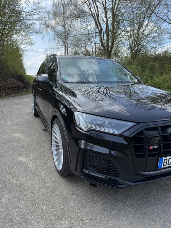 Audi SQ7 TDI quattro tiptronic -
