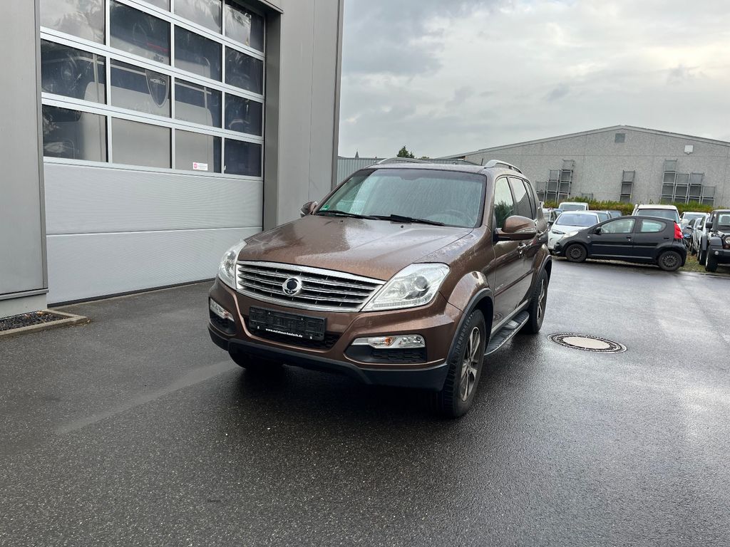Bild des Angebotes Ssangyong REXTON   Executive 4WD .Erste Hand .7 Sitzer