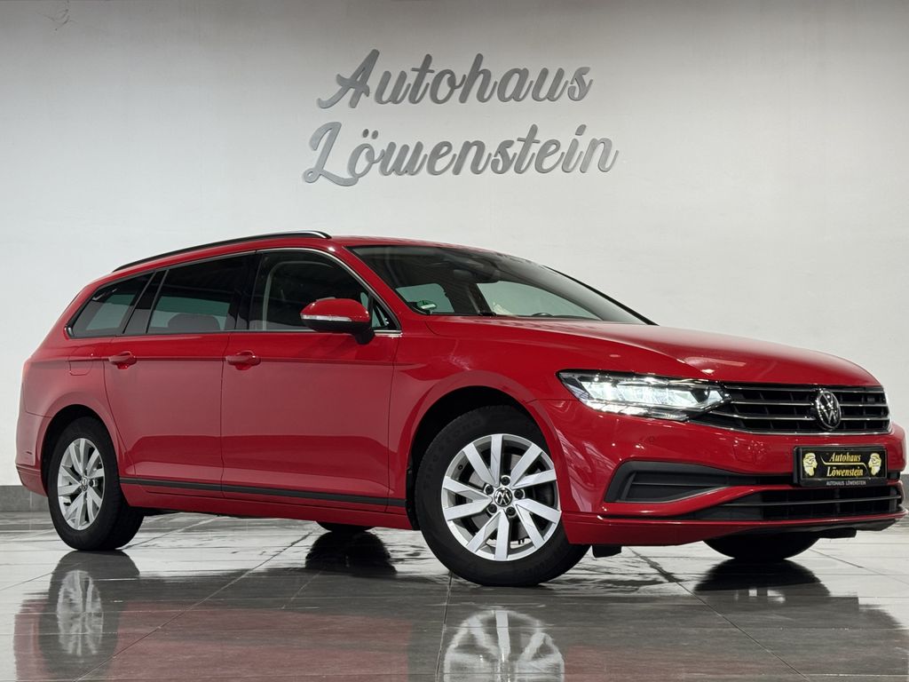 Bild des Angebotes Volkswagen Passat Basis*2.HAND*S-HEFT*ACC*CARPLAY*RF-KAMERA