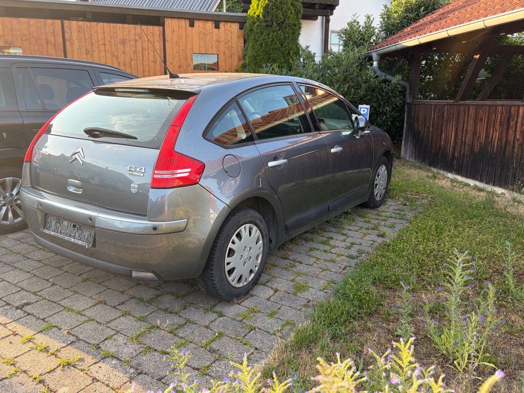 Bild des Angebotes Citroën C4 1.6 VTI 120 Exclusive Exclusive
