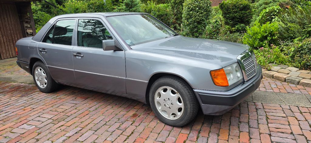 Bild des Angebotes Mercedes-Benz 280 E
