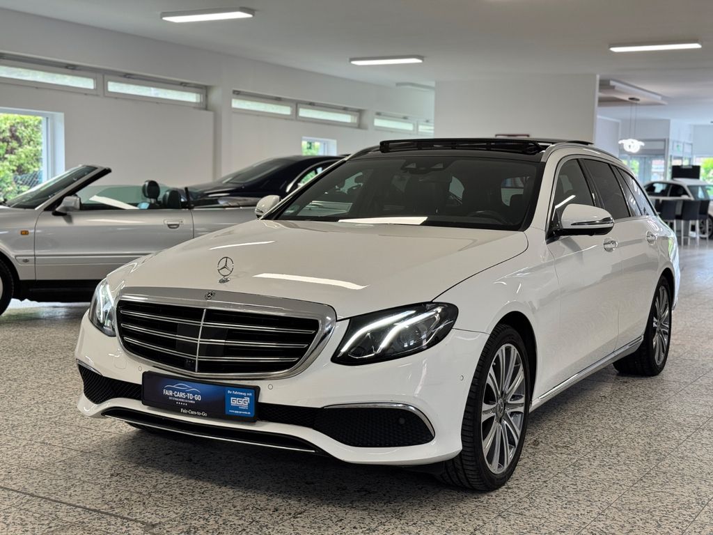 Bild des Angebotes Mercedes-Benz E450 4Matic,Exclusiv,Pano,AHK,360G,Nahe Voll