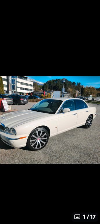 Bild des Angebotes Jaguar XJR 8 4.2 Liter Sovereign Sovereign