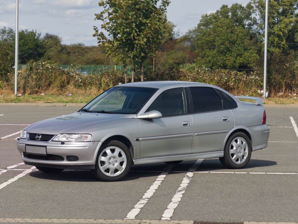 Opel Vectra 1.8 16V Comfort | TÜV 03/28