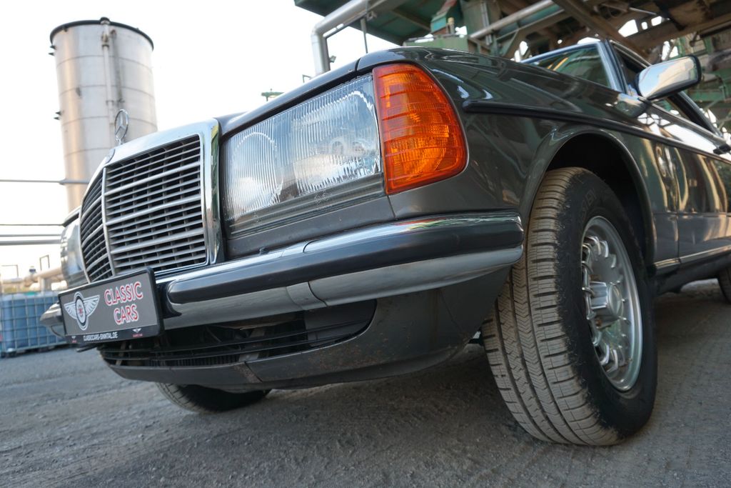 Bild des Angebotes Mercedes-Benz 280CE W123 C - Schöner Original Zustand - 5 Gang