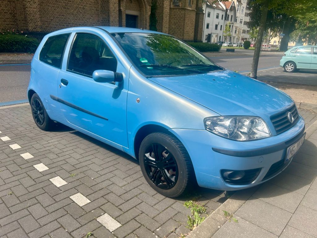 Bild des Angebotes Fiat Punto 1.2l, zuverlässig, günstig, gut.