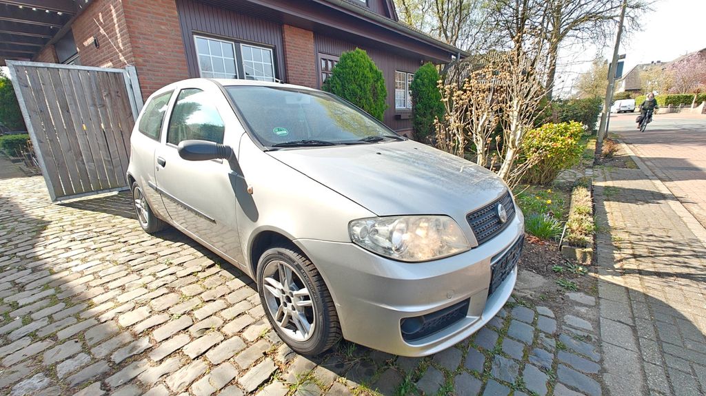 Bild des Angebotes Fiat Punto 2 Jahre Tüv Klima Alu