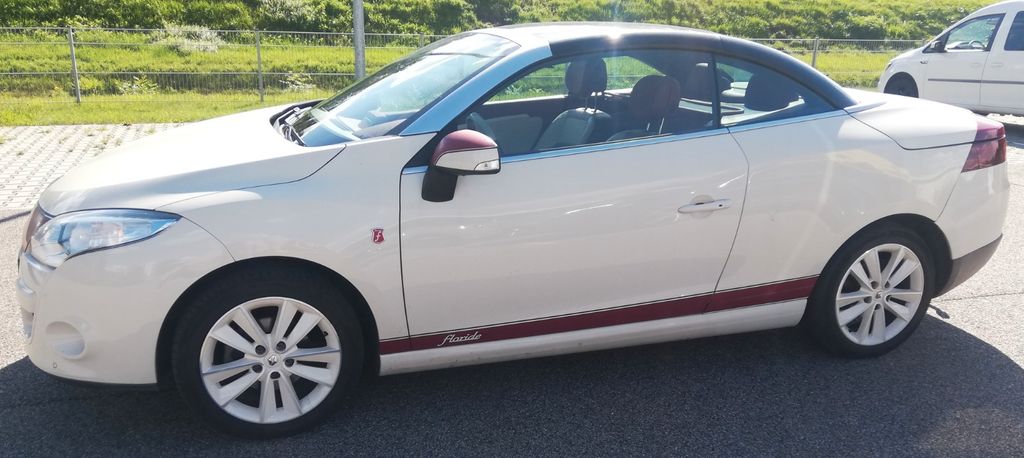 Bild des Angebotes Renault Megane Coupé-Cabriolet TCe 130 Floride Floride