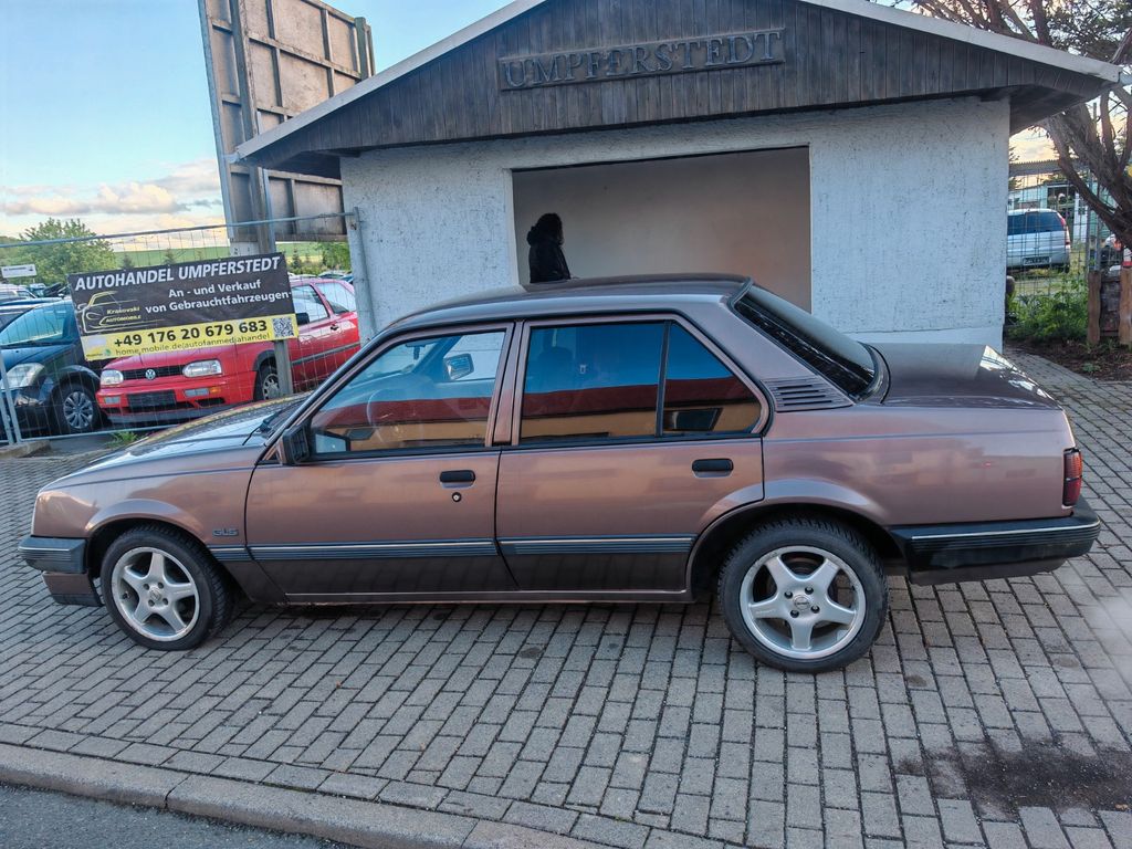 Opel Ascona 2.0i Automatik 62000km!TÜV NEU.