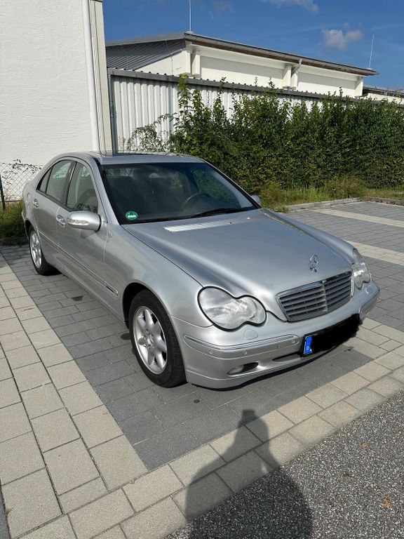 Bild des Angebotes Mercedes-Benz 320