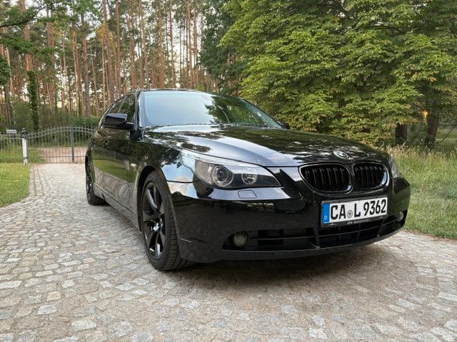 Bild des Angebotes BMW 530i mit N52 B30 Motor und wenig Kilometern