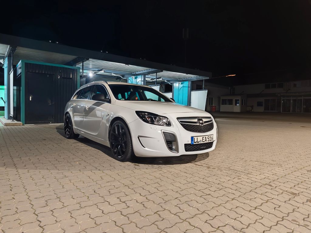 Opel Insignia Sports Tourer OPC 2.8 V6 Turbo 4x4 OPC