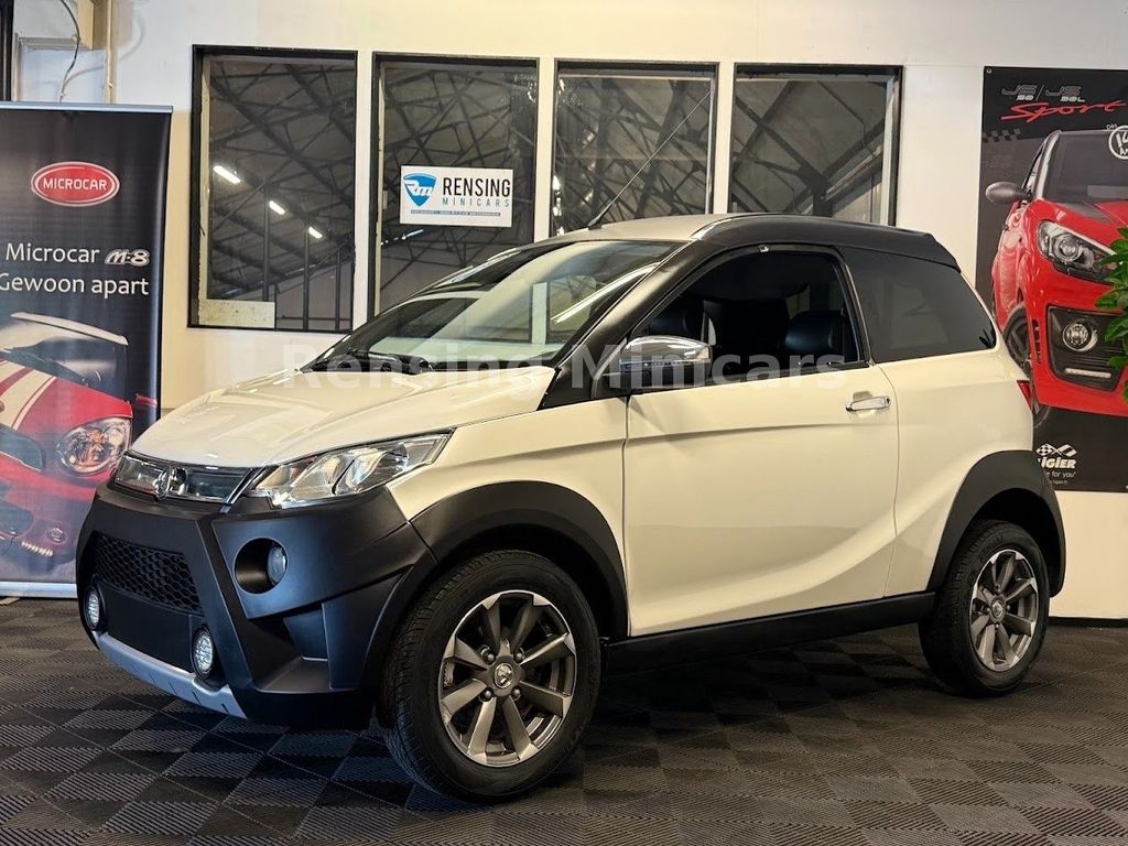 Bild des Angebotes Aixam Crossline XXL 8 PS Mopedauto Microcar 45 KM/H