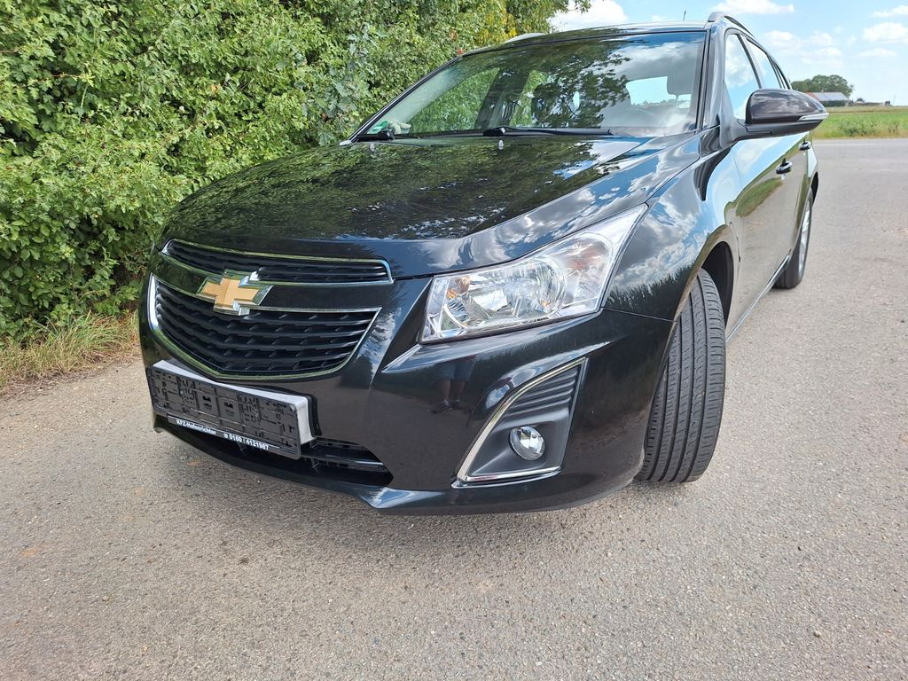Bild des Angebotes Chevrolet Cruze 1.6 LS+ Kombi, 8-fach ber., 5-Gang