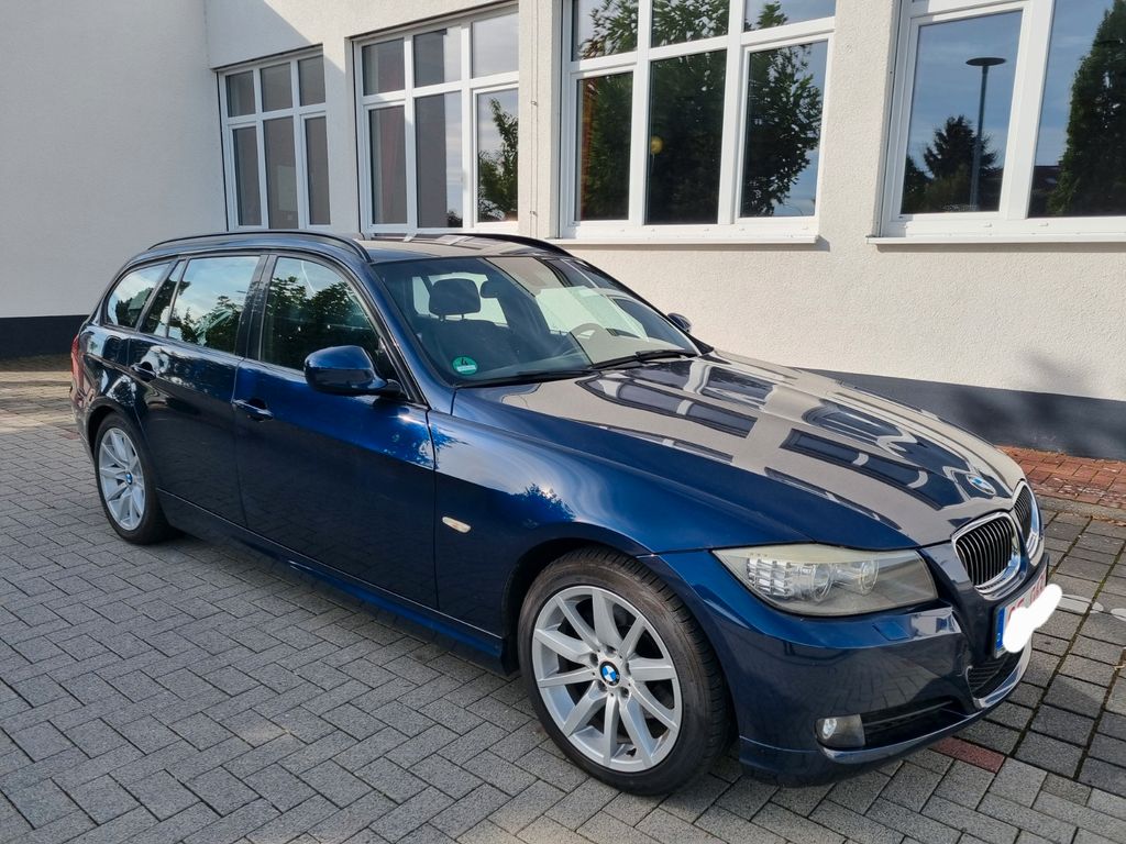 Bild des Angebotes BMW 325i Touring Edition Exclusive Automatik