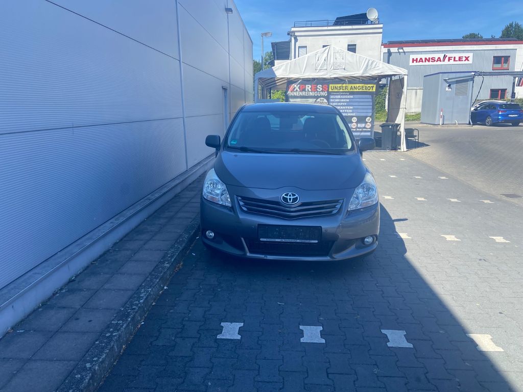 Bild des Angebotes Toyota Verso 1.8l Valvematic Life 5-Sitzer