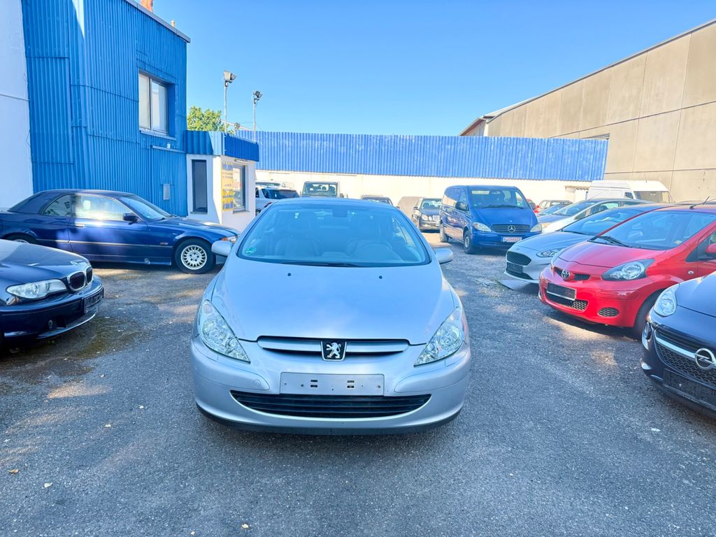 Bild des Angebotes Peugeot 307 CC 2,0 Tendance 135 KLIMAAUT/LEDER/SHZ/PDC