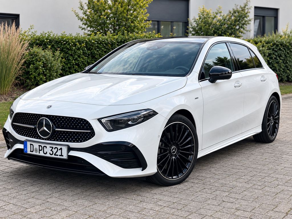 Bild des Angebotes Mercedes-Benz A 250 e AMG Line PREMIUM Night MULTIBEAM 19