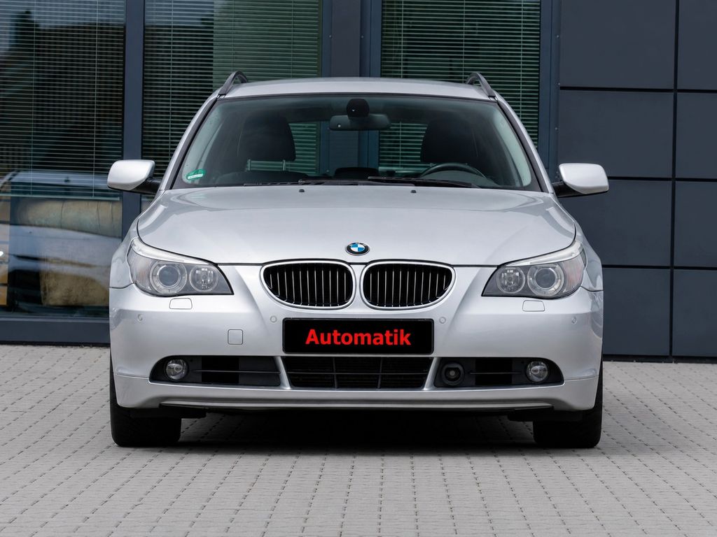 Bild des Angebotes BMW 550 i Touring *Night Vision*Standheizung*