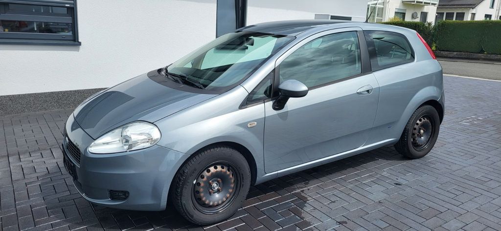 Bild des Angebotes Fiat Punto 1.2 8V Active Active