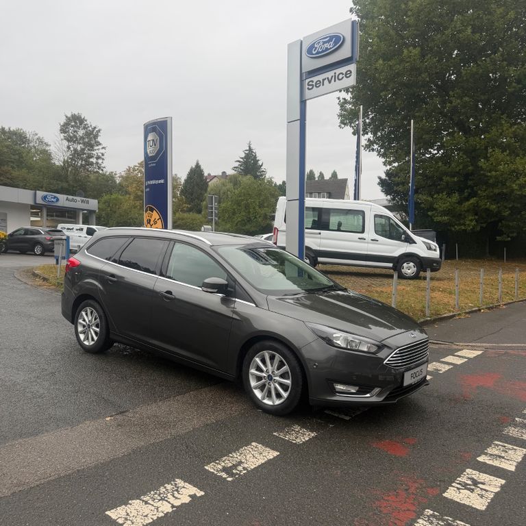Bild des Angebotes Ford Focus Turnier Titanium *NAVI* PDC vo & hi*