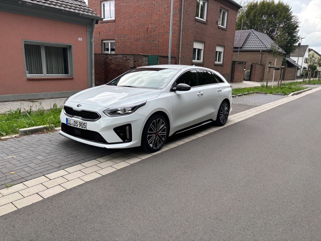 Bild des Angebotes Kia ProCeed 1.6 CRDi Hybrid/AHK/Soundsystem/Navi