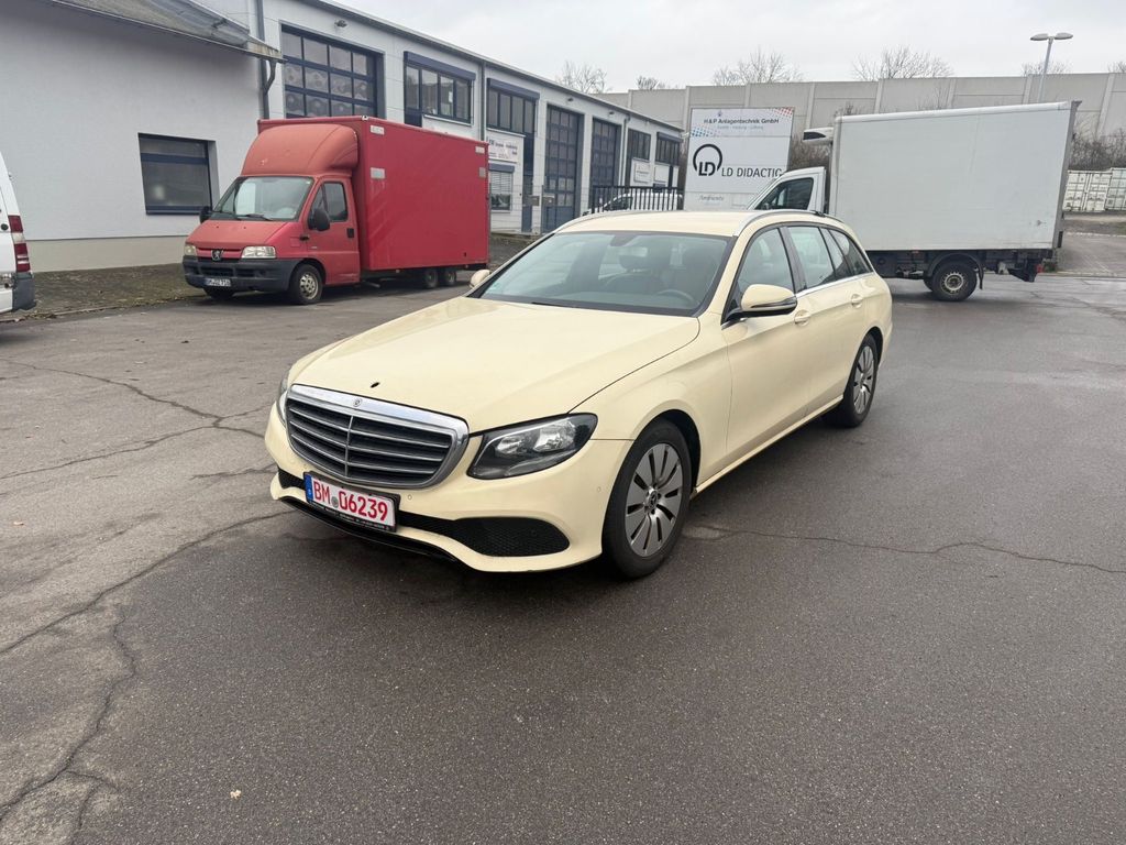 Bild des Angebotes Mercedes-Benz E 200 d T Autom.