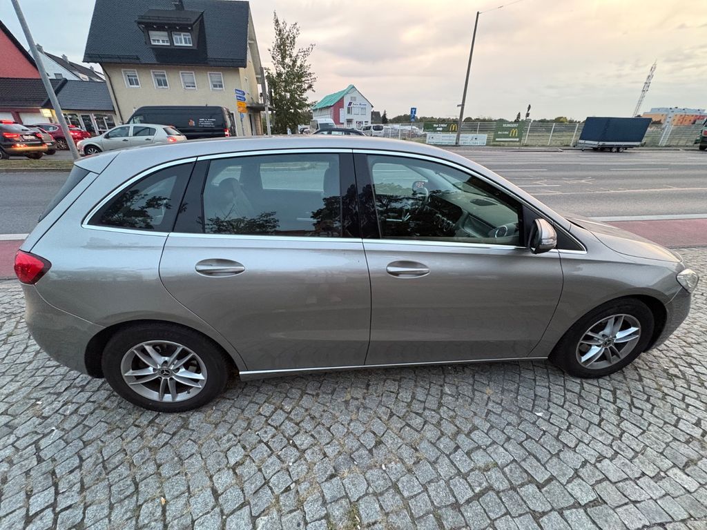 Bild des Angebotes Mercedes-Benz B 180 d DCT Progressive
