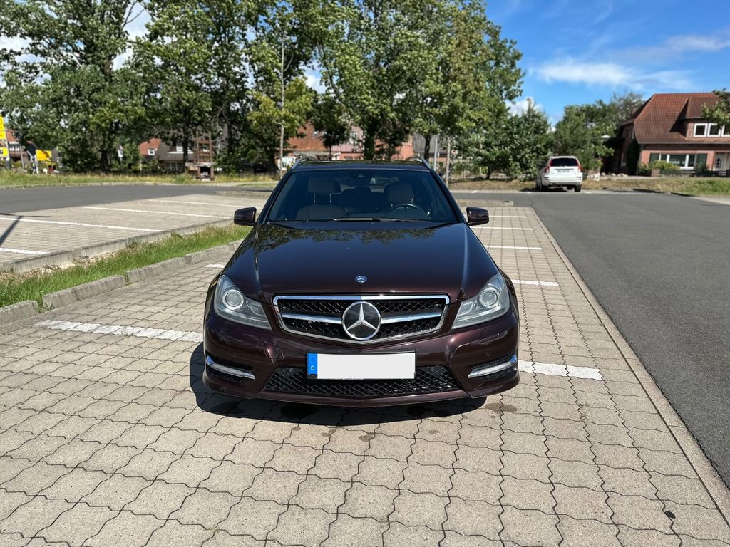 Bild des Angebotes Mercedes-Benz AMG-Line, Vollausst.,  Standheizung, Distronic