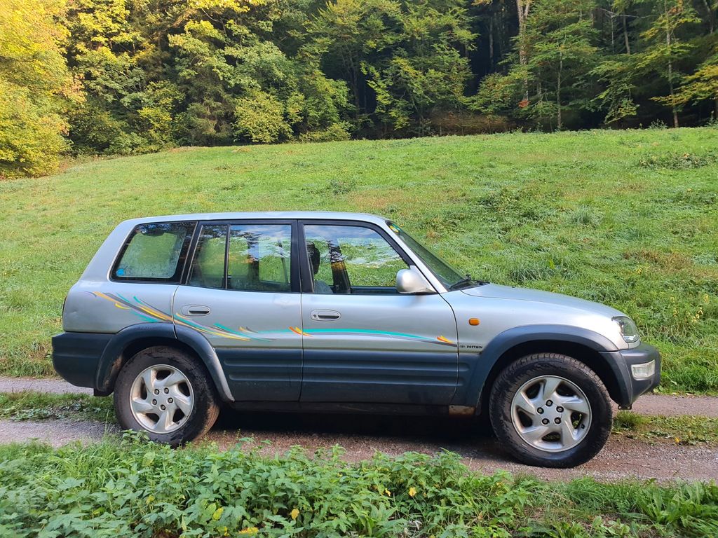 Toyota RAV 4