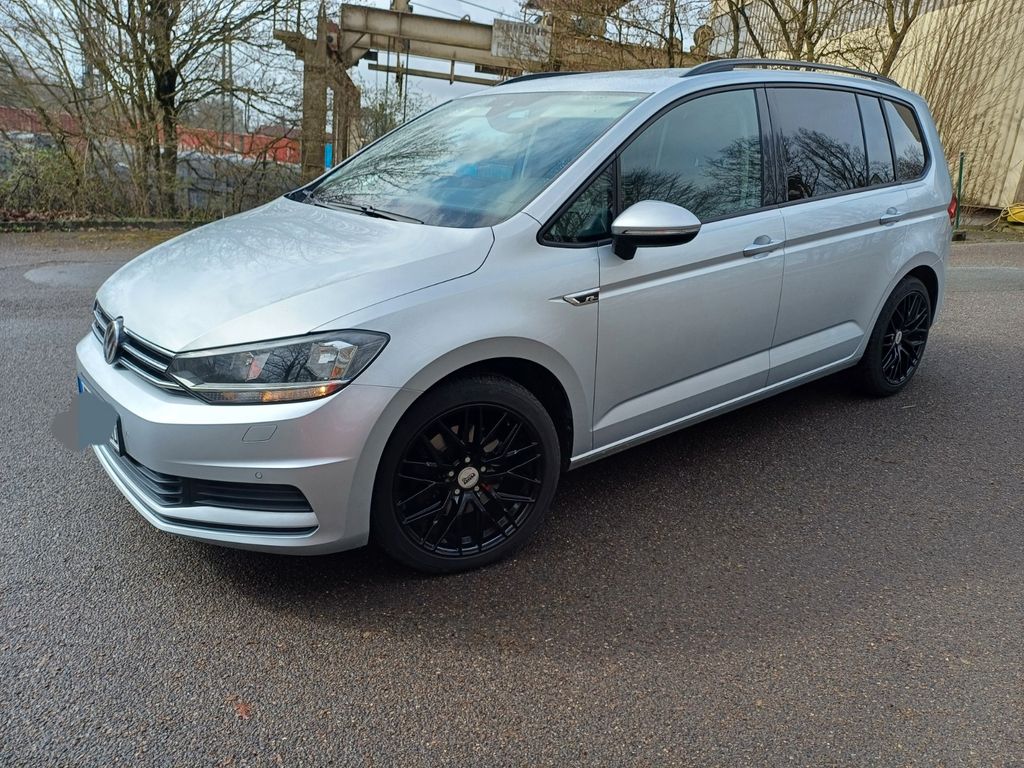 Bild des Angebotes Volkswagen Touran 1.6 TDI SCR Trendline Trendline