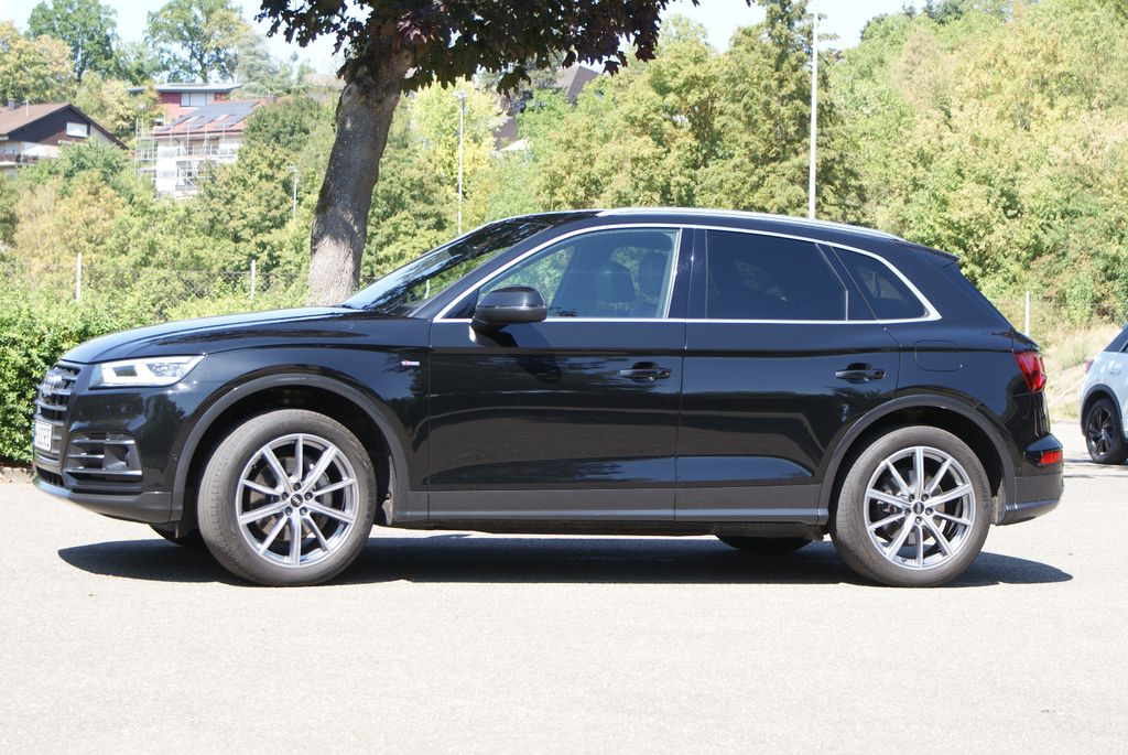 Bild des Angebotes Audi Q5 55 TFSI e S tronic quattro design design