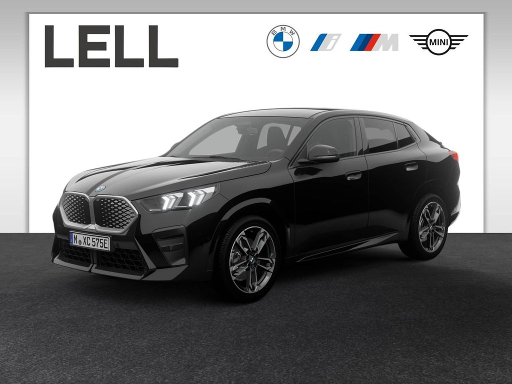 Bild des Angebotes BMW iX2 eDrive20 M Sportpaket / RFK / NAV./ SHZ / PD