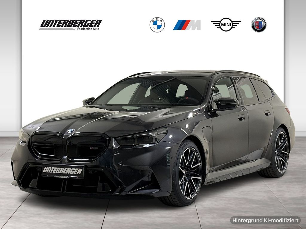 Bild des Angebotes BMW M5 Touring Vmax ACC 360 AHK B&W Pano