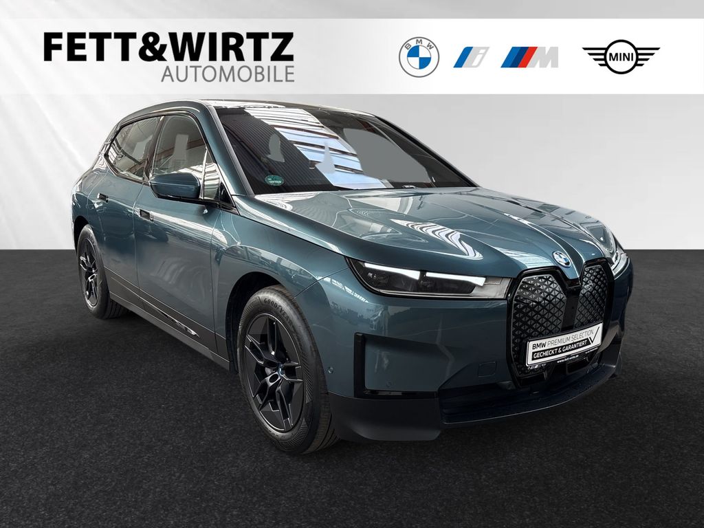 Bild des Angebotes BMW iX xDrive40 Inkl. € 1.190 Zubehörbonus*SkyLounge