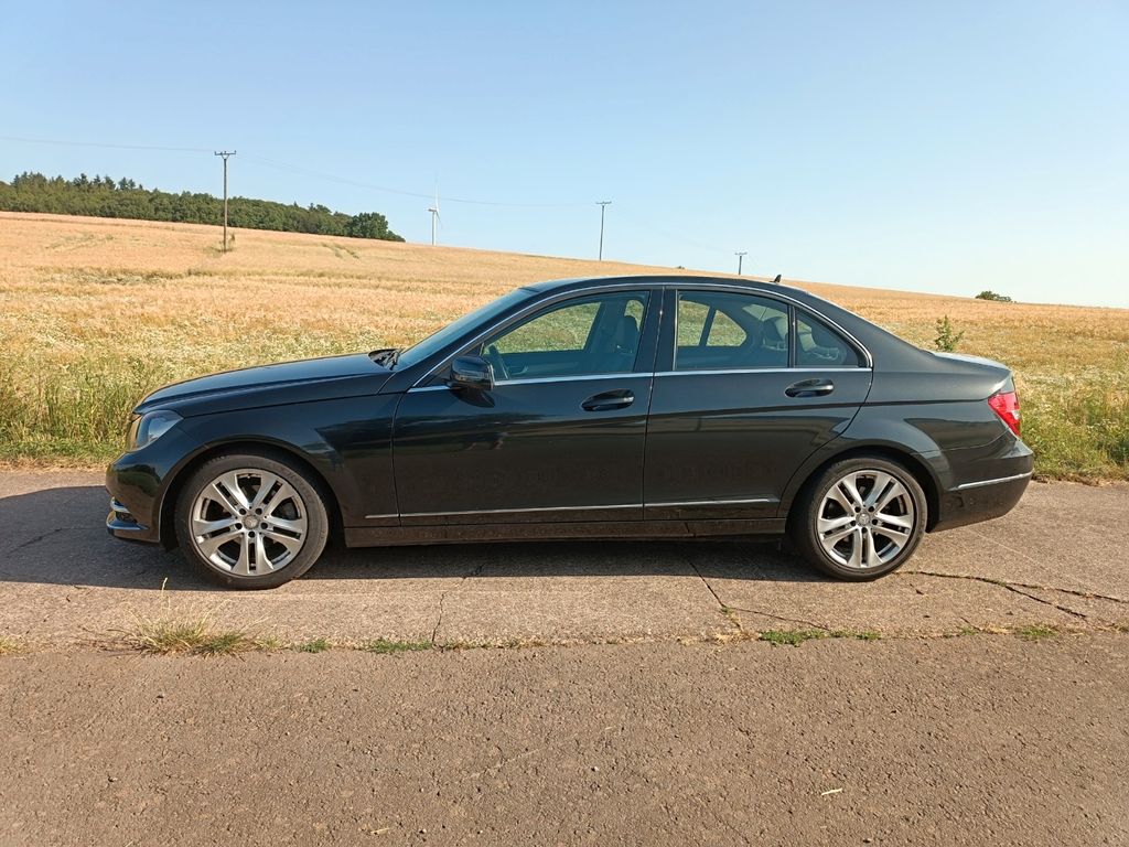 Bild des Angebotes Mercedes-Benz C 180 BlueEFFICIENCY AVANTGARDE AVANTGARDE