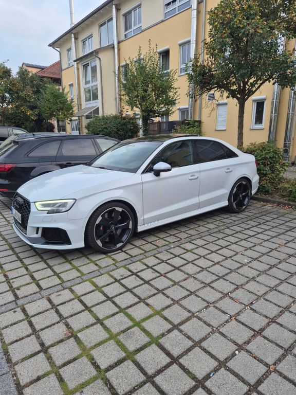 Bild des Angebotes Audi RS3 Limousine 2.5 TFSI quattro | 400 PS | O
