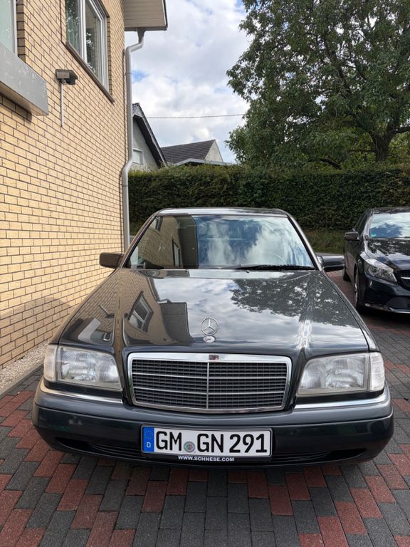 Mercedes-Benz C 220 W202