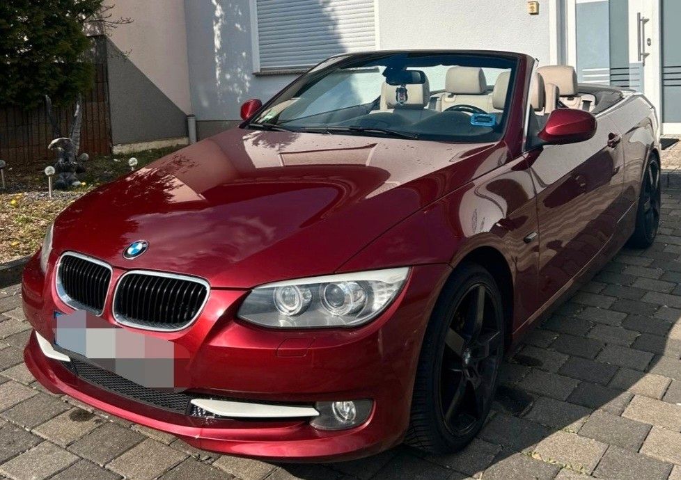 Bild des Angebotes BMW 320i Cabrio -