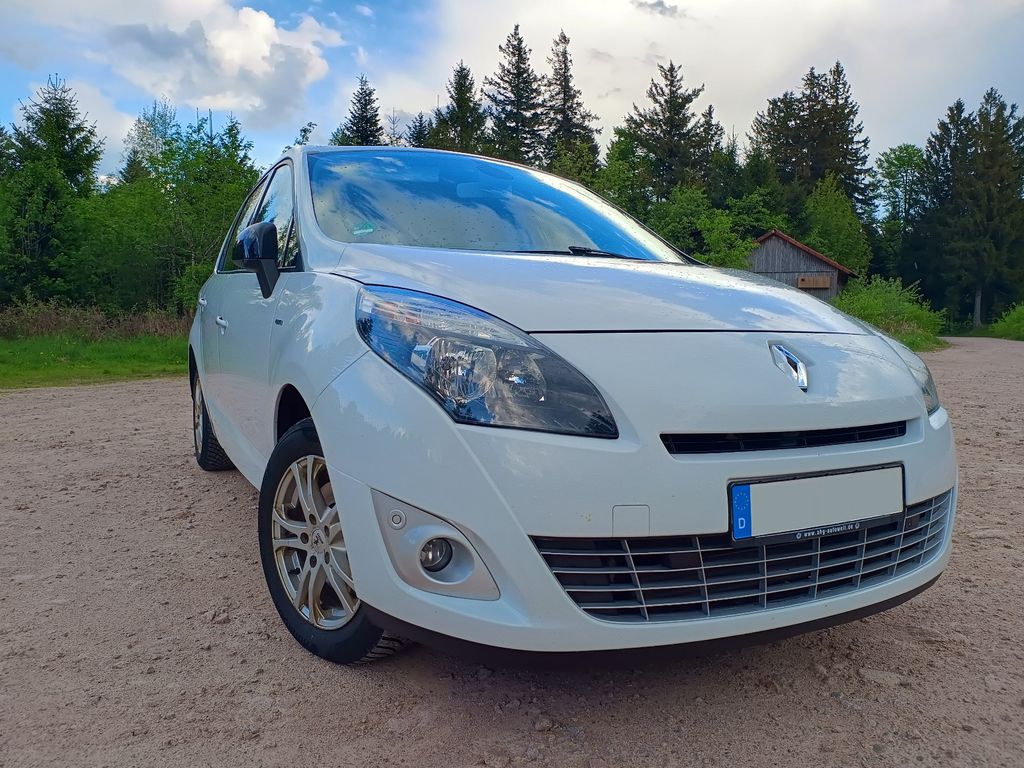 Bild des Angebotes Renault Grand Scenic Bose Edition dCi 110