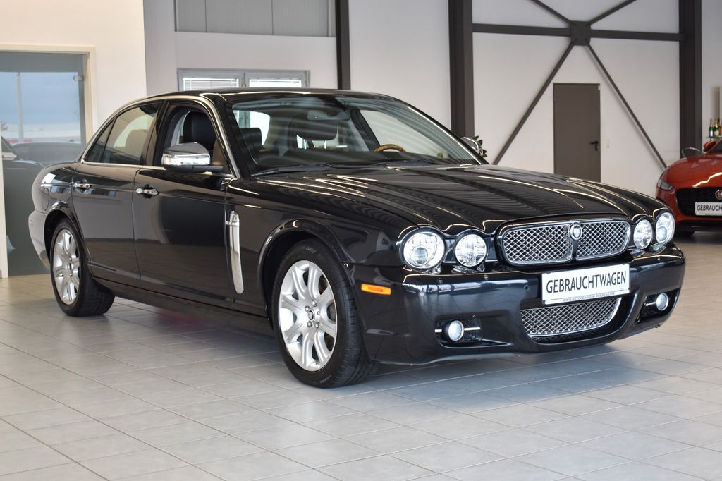 Bild des Angebotes Jaguar XJ 4.2 XJ8 (X358) Executive FACELIFT/