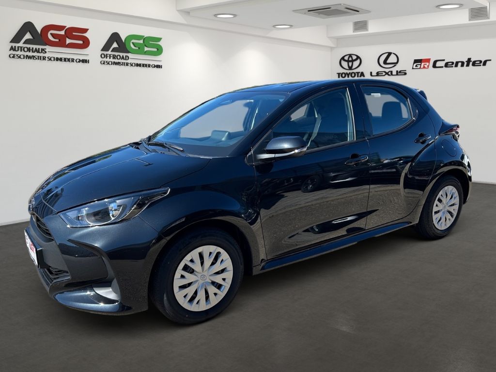 Bild des Angebotes Toyota Yaris Hybrid 1,5L Active + Sitzheizung