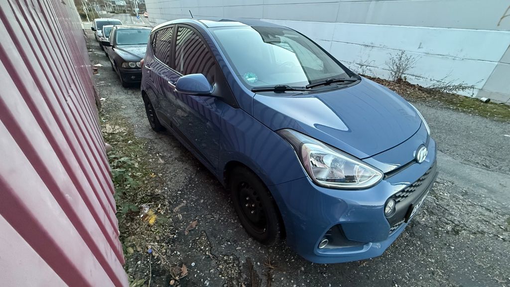 Bild des Angebotes Hyundai i10 1.2 Style,1.Hand,Navi,61.000 KM,Euro 6,Alu-F