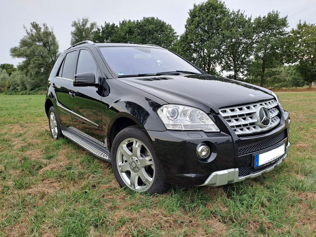Bild des Angebotes Mercedes-Benz ML 500 AMG/Distronic/STH/H&K/Scheckheft MB