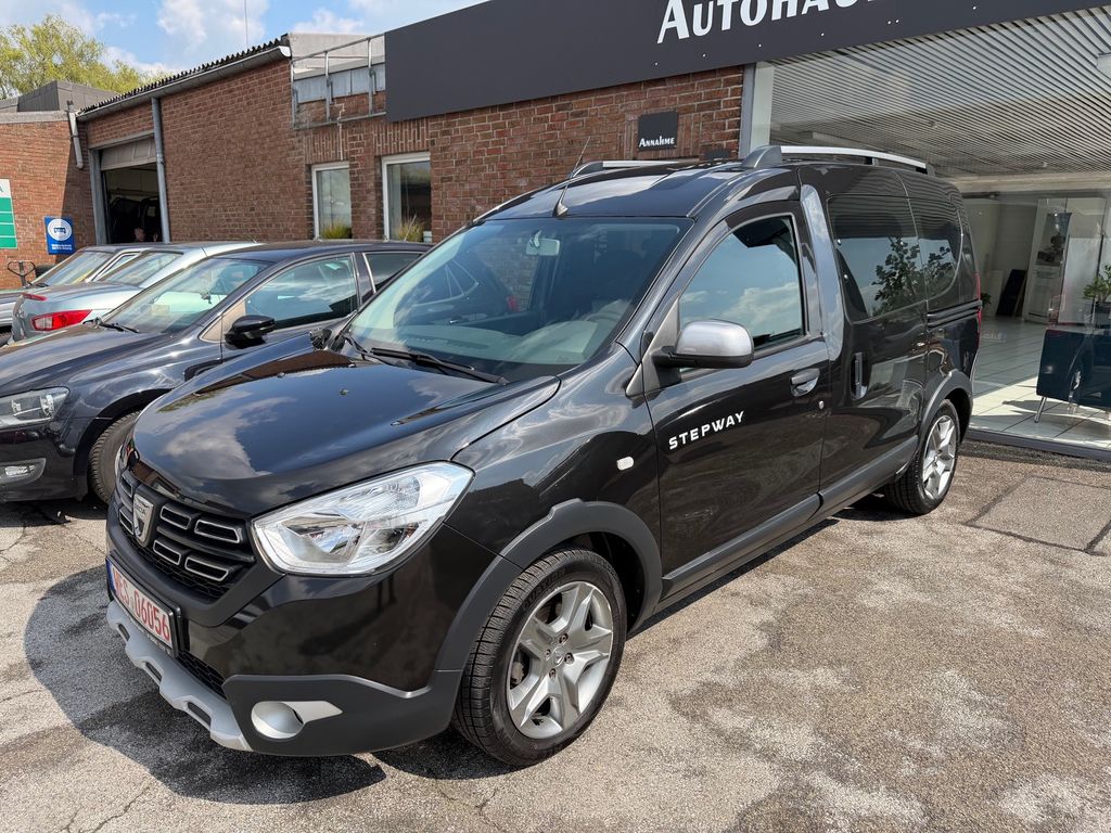Bild des Angebotes Dacia Dokker Stepway Blue dci 95