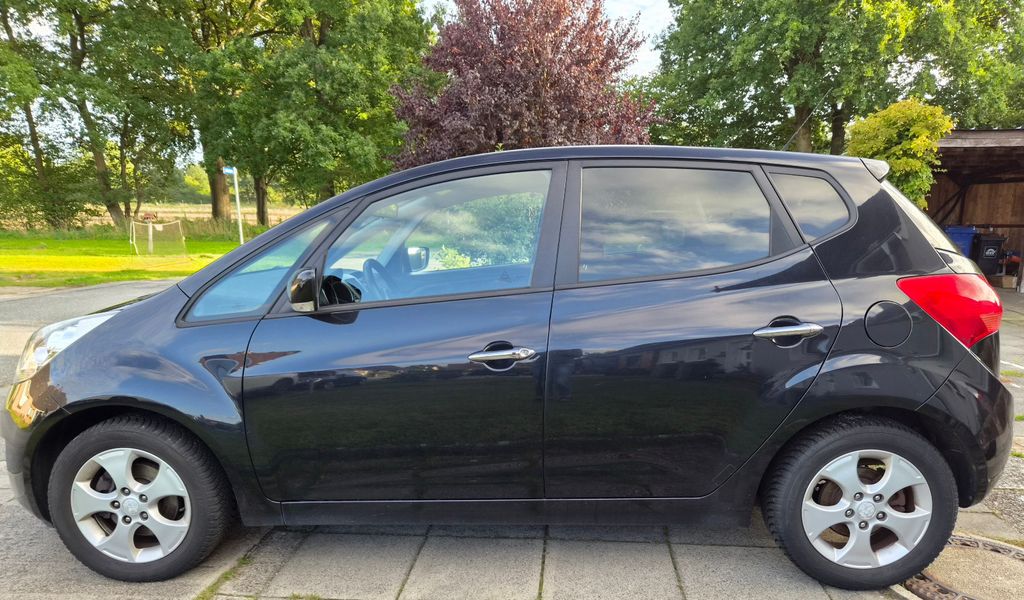 Bild des Angebotes Kia Venga 1.4 CVVT Dream-Team Dream-Team